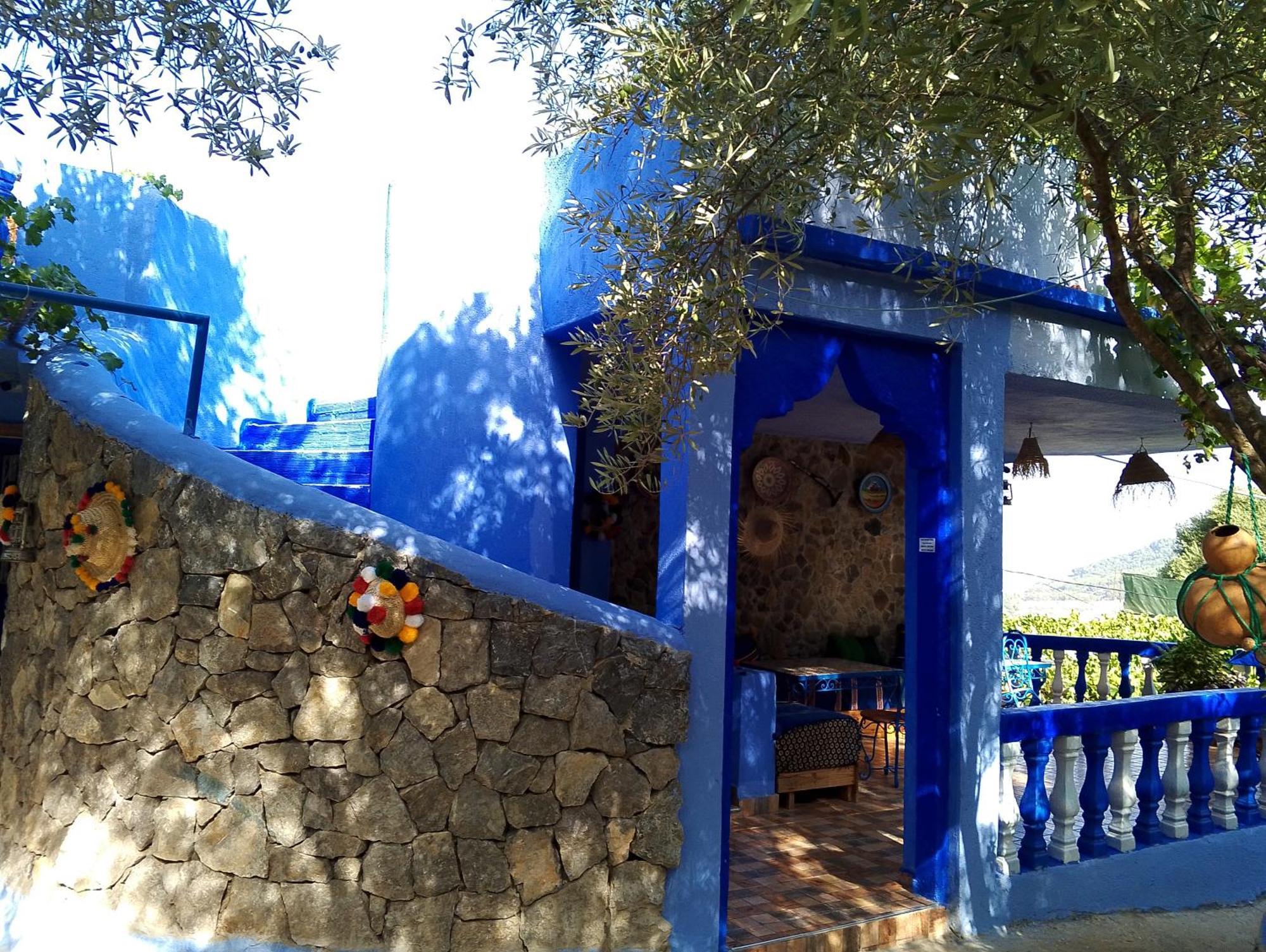 Blue House Town Villa เชฟชาอูน ภายนอก รูปภาพ