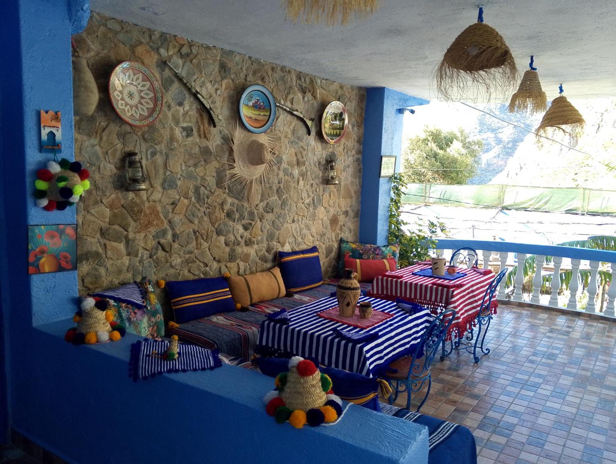 Blue House Town Villa เชฟชาอูน ภายนอก รูปภาพ
